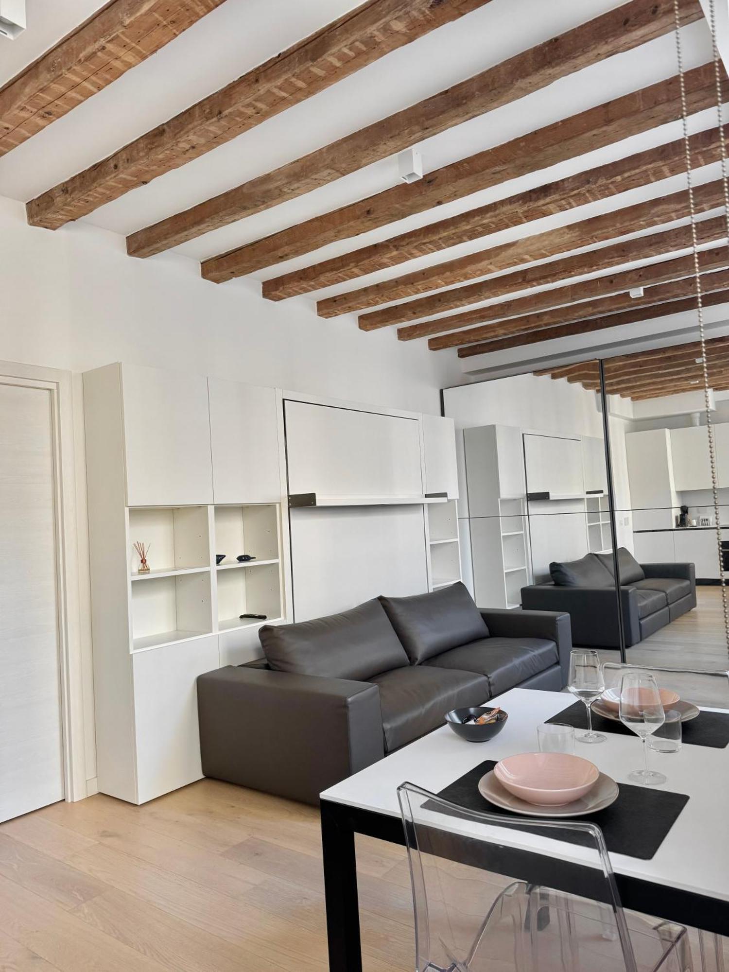 Gold'S House Apartment Trieste Exterior photo